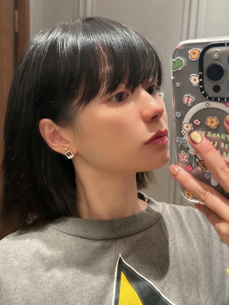 Ch**el earrings